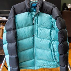 Eastern Mountain Sports Women's size M packable down jacket